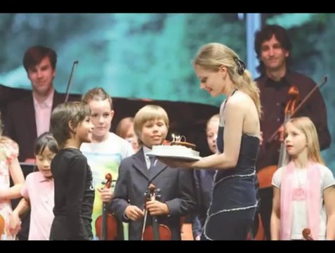 Julia Fischer -Beethoven Violin Concerto Allegro ma non troppo (D major)
