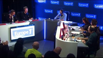 Cyril Hanouna [PDLP] - Duel de Blagues sur les Hôtels