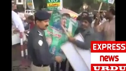 Sheikh Rasheed Faces Reaction of PML N Workers