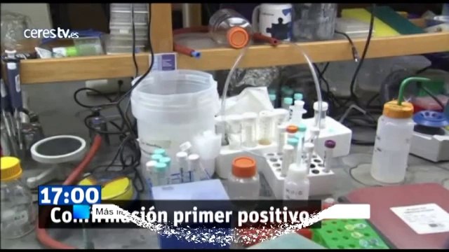 El médico de Teresa Romero: Las mangas del traje de protección me quedaban cortas