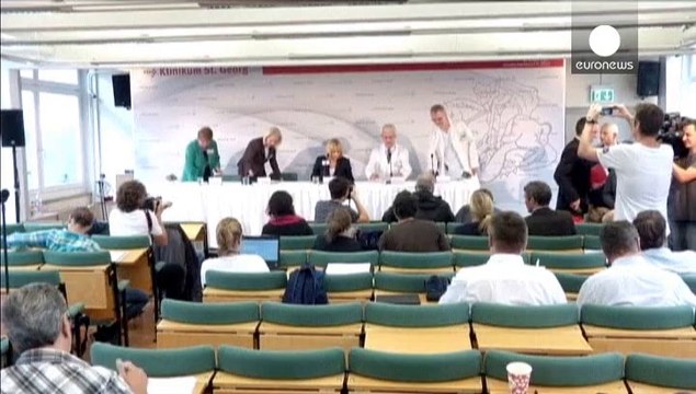 Нові пацієнти із підозрою на Еболу в Європі та Австралії