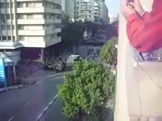 مظاهرات يوم الغضب شاب في مواجهة المدرعه