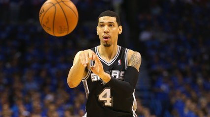 Spurs Guard Danny Green Takes Selfie at Holocaust Memorial, Captions 'Lol'