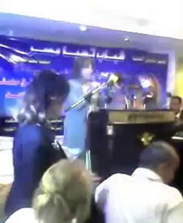 مؤتمر تدشين حملة شباب تحيا مصر كلمة الاستاذة مى مجدى اسماعيل والكاتبة فريدة الشوباشى  الجزء الثانى