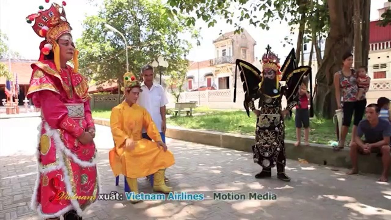 den-tho-ha-nghe-kich-tuong-co(Toyota camry , Toyota altis, Toyota vios, Toyota innova , Toyota fortuner)