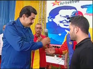 Otorgan Orden Francisco de Miranda a José Altuve