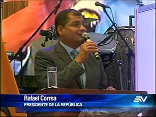 Presidente Correa cuestionó a Nebot por las competencias de tránsito