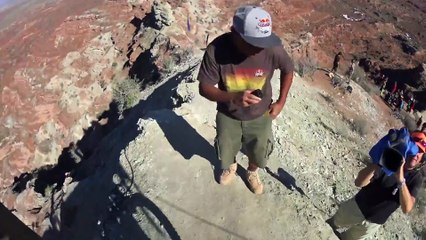 Redbull Rampage 2014 : il échoue sur un front flip de 22m