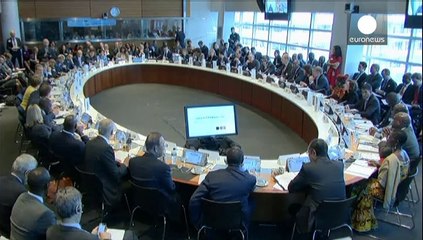 Ébola: primeira morte por contágio na Europa pode ter ocorrido na Macedónia