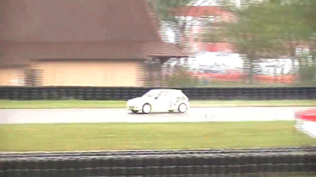 Artzner et la 106 kit car Krs circuit de bresse 2014