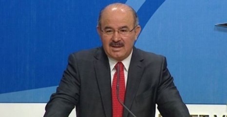 Hüseyin Çelik Kaza Geçirdi