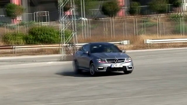 Mercedes C63 Coupe AMG sürüş izlenimi – test drive // ototest.tv