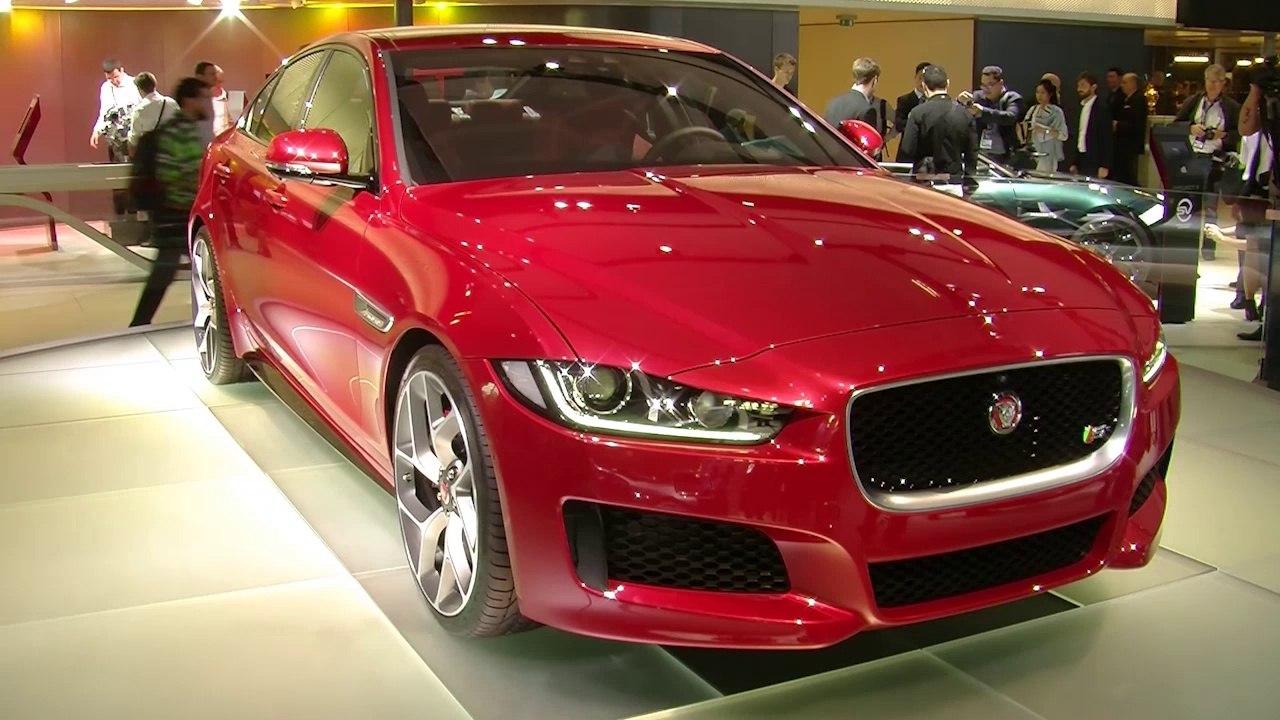 VIDÉO - Mondial de l'Auto de Paris : la Jaguar XE, du luxe à petit prix
