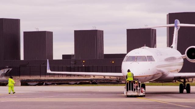 Transfer to your Connecting Flights in Style