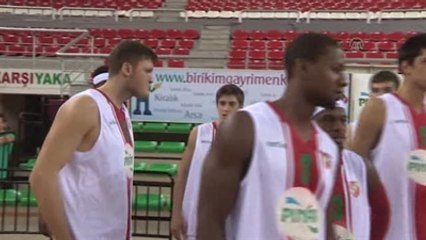 Pınar Karşıyaka Başantrenörü Sarıca