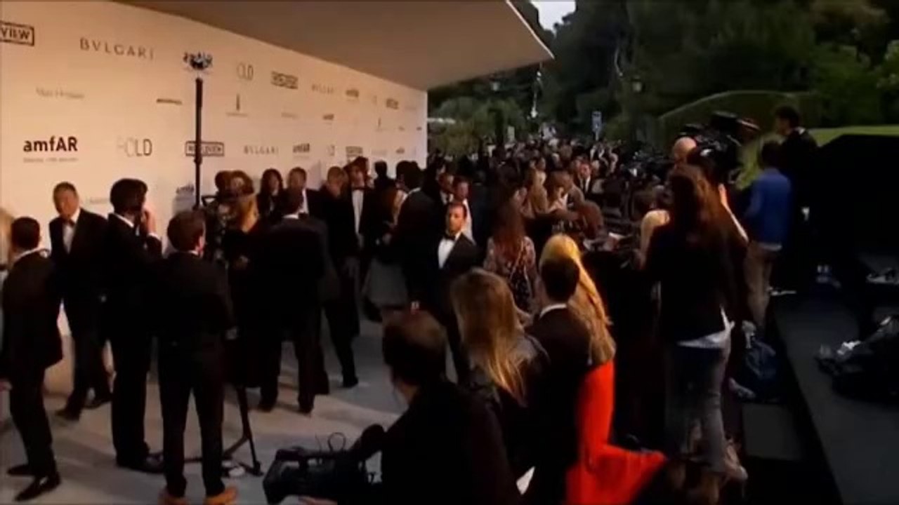 Justin Bieber at AmfAR Red Carpet in Cap d'Antibes, France - May 22, 2014