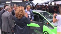 Schwarzenegger, un líder ecologista en el Salón del Automóvil de París