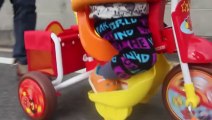Anpanman toys!  Tricycle! 　アンパンマン三輪車で買い物へGO！アンパンマンおもちゃ動画ミュージアム！