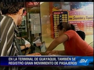 Terminales terrestres de Quito y Guayaquil tuvieron intensa actividad