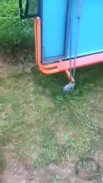 Parkour stunt goes wrong - Fails World