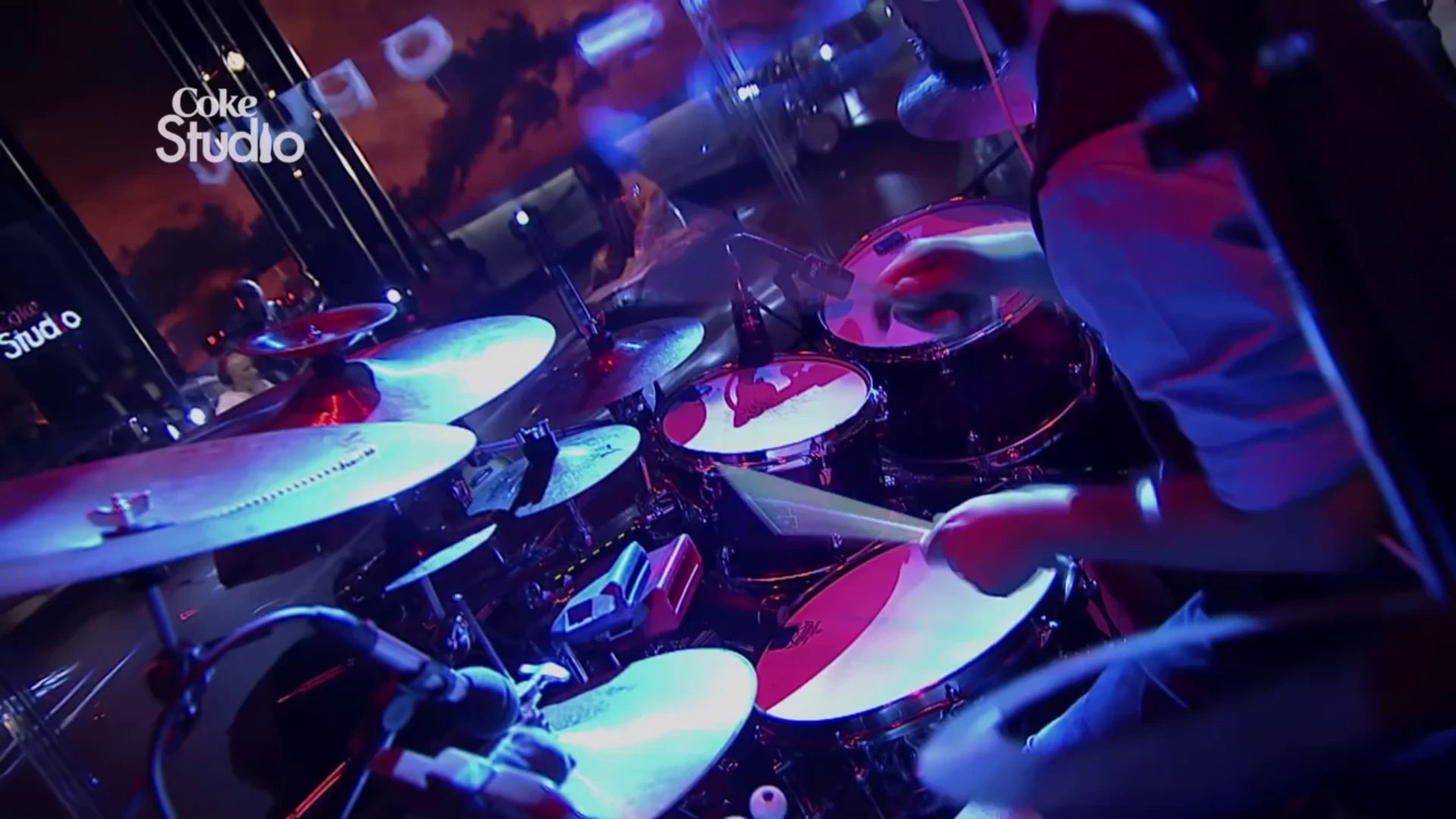 ⁣Mein Sufi Hoon, Ustaad Raees Khan _ Abida Parveen, Coke Studio Season 7, Episode 1 from Coke Studio