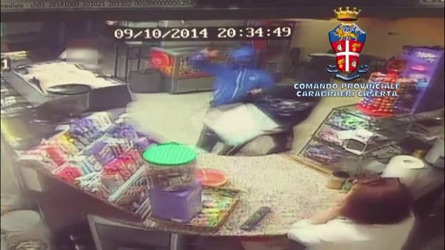 Mondragone (CE) - Rapina in un bar, arrestato 18enne (10.10.14)