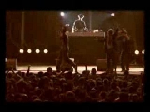 Keny arkana - nettoyage au karcher live