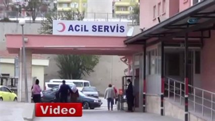 Hastane Önünde Acılı Bekleyiş