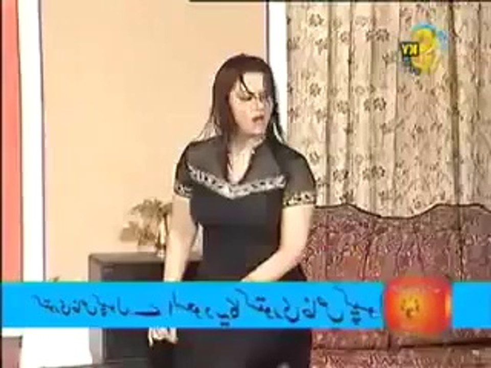 Aina Nere Na Ho Dildar We By Nargis Hot Mujra Dance