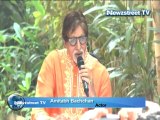 Amitabh Bachchan celebrates 72nd birthday with media.