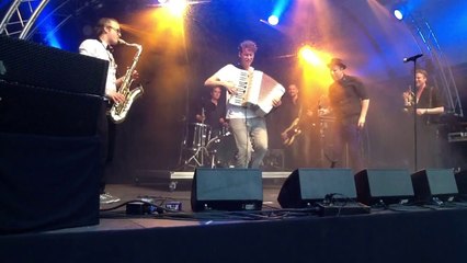 Mames Babegenush op Festival Mundial 2014