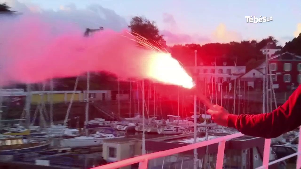 Liaisons maritimes. L'arrivée du Saint-Tudy à Groix