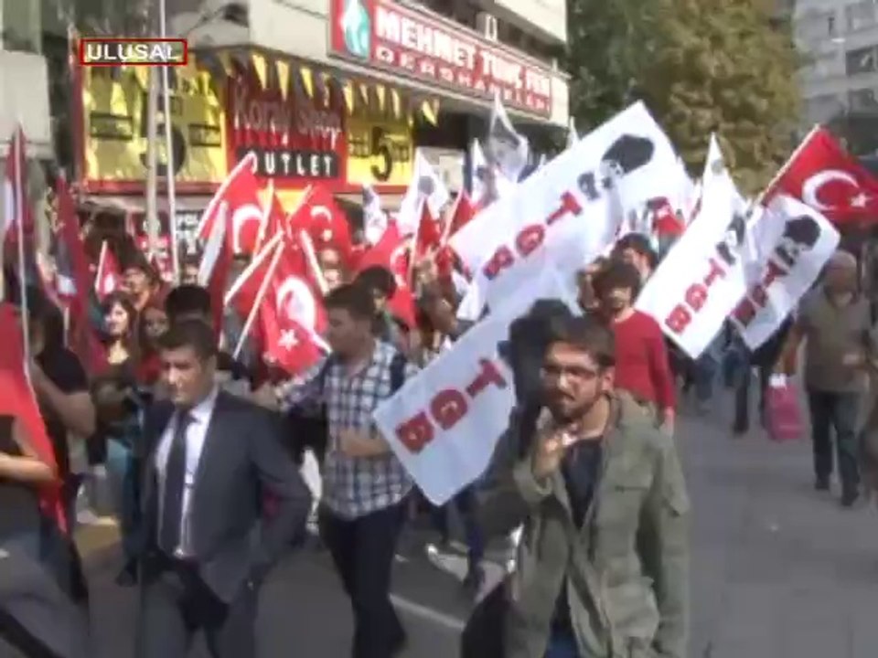 TGB'den Atatürk ve Bayrak eylemi