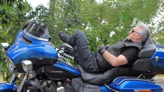 Tamer Karadağlı Kaza Geçirdi