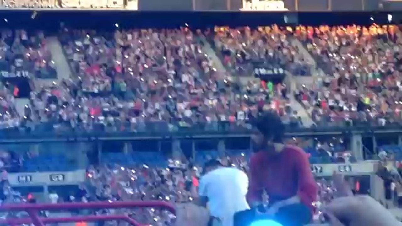 One Direction - 20-06-14 - Little Things