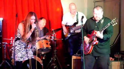 Ali Maas Band - Tell Me The Truth