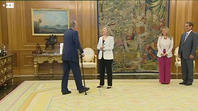 Spanish PM Rajoy announces abdication of King Juan Carlos