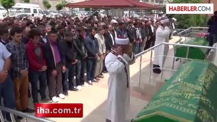 İskeleden Düşen Baba ile Oğlu Son Yolculuğuna Uğurlandı