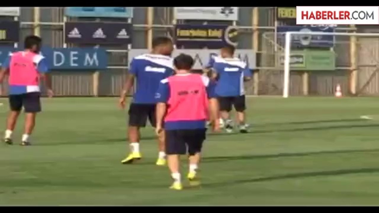 Galatasaray, Caner Erkin'e 2.5 Milyon Euro Teklif Etti