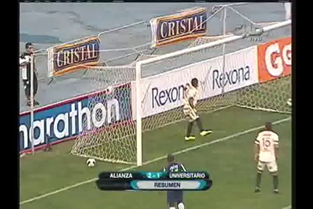 Alianza Lima ganó a Universitario por 2 a 1 en el Estadio Nacional