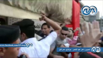 الوافدين أمام لجنة الجامعة العمالية لـ"محلب" : "عايزين ننتخب"