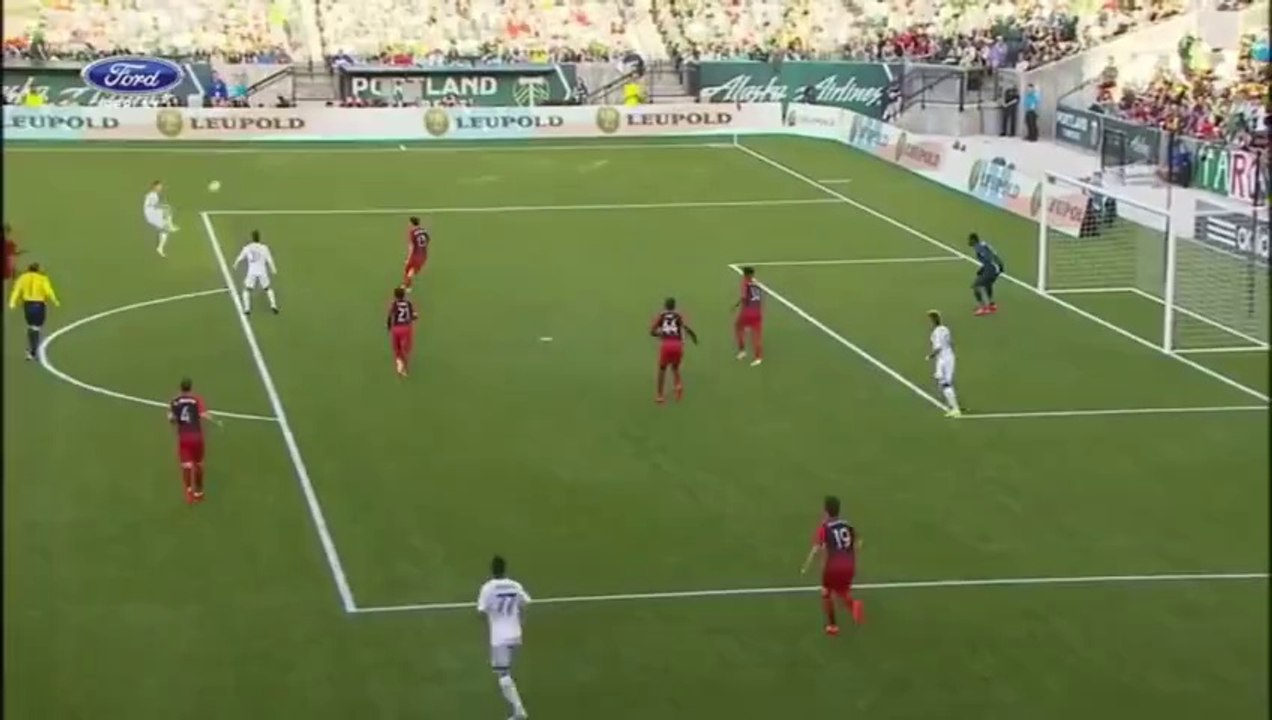 GOAL  Jordan Harvey rockets a low ball past Ricketts   Portland Timbers vs Vancouver Whitecaps