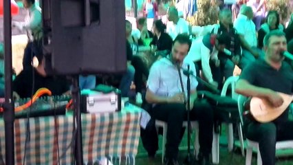 Eskikeşlik Köyü'nde 2014 Geleneksel Piknikte Özcan Türe'nin Harika Türküleri 🎶 - thumbnail