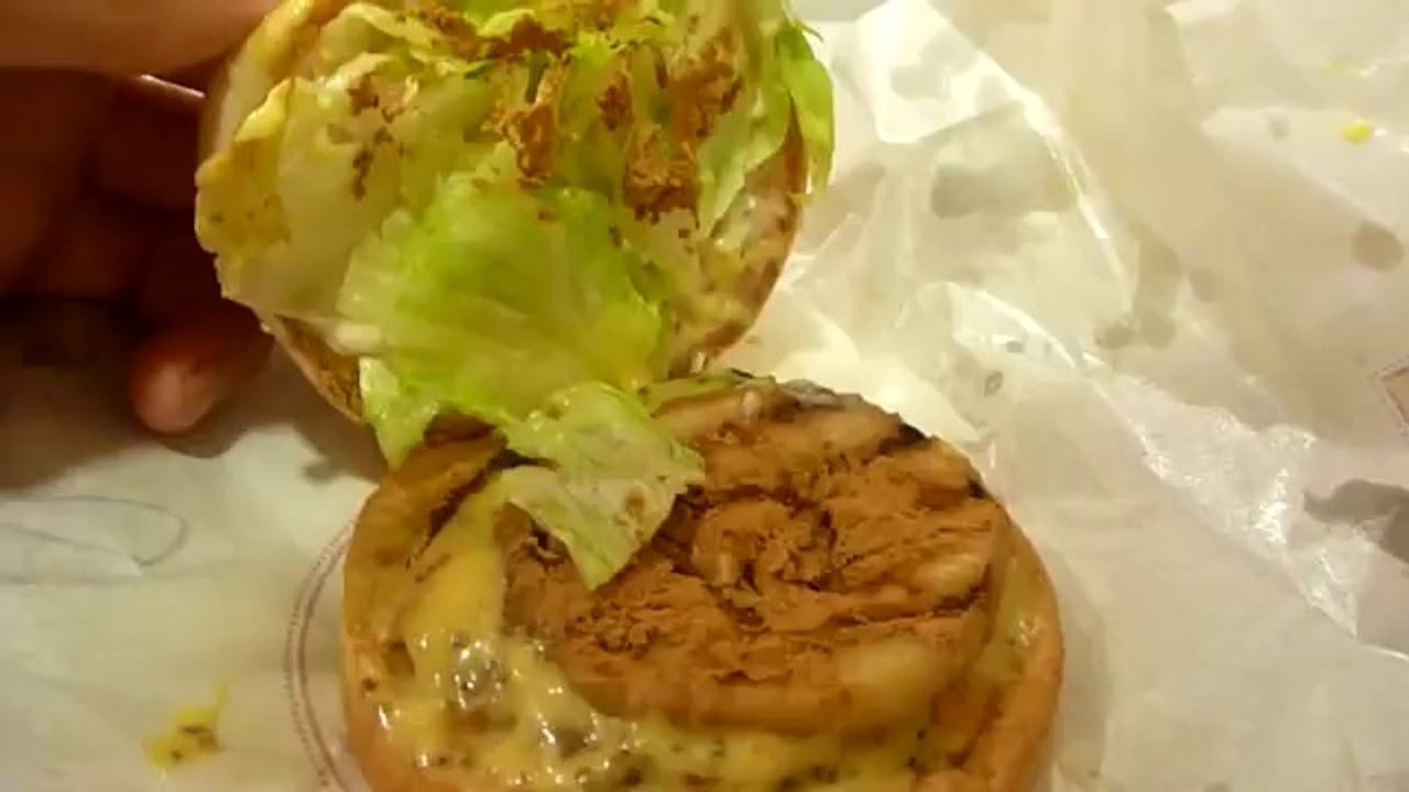 Ringo Burger McDonalds Japan - JapanRetailNews