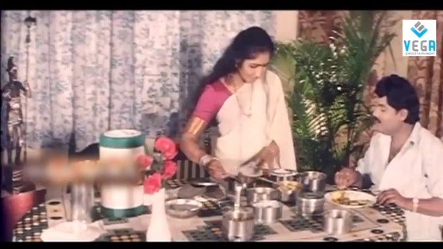 Elamai Unarchigal Romantic Scene -8