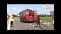 Bologna - Incendio camion su A13 (05.06.12)