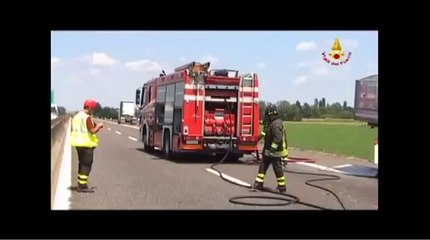 Bologna - Incendio camion su A13 (05.06.12)