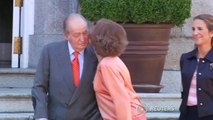 Spain's King Juan Carlos abdicates