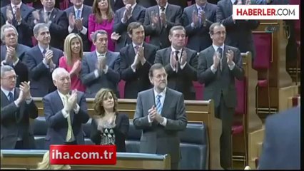 İspanya Kralı Juan Carlos Tahtı Oğluna Devredecek