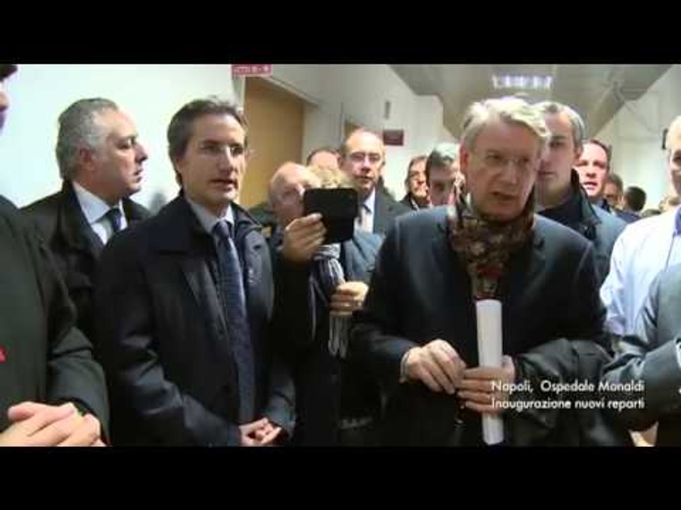 Caldoro - Sanità, taglio del nastro per i nuovi reparti del Monaldi (06.12.13)